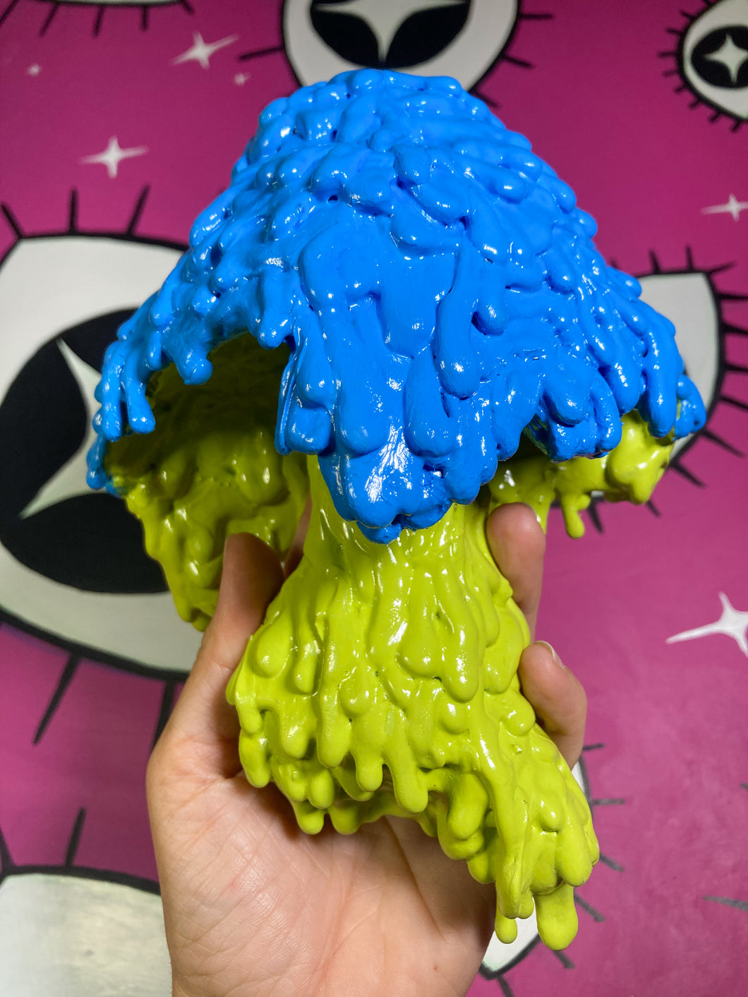 Melting mushroom sculpture (Blue & Green)