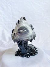Load image into Gallery viewer, Mini Mushroom sculpture - Mort
